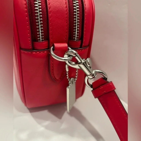 Coach Candy / Apple Red Puffy Quilted Jes Crossbody Purse Comparable Val… - Picture 4 of 9